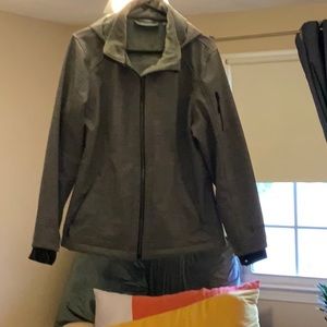 Light gray walking jacket. Made by free country. Perfect for spring and fall